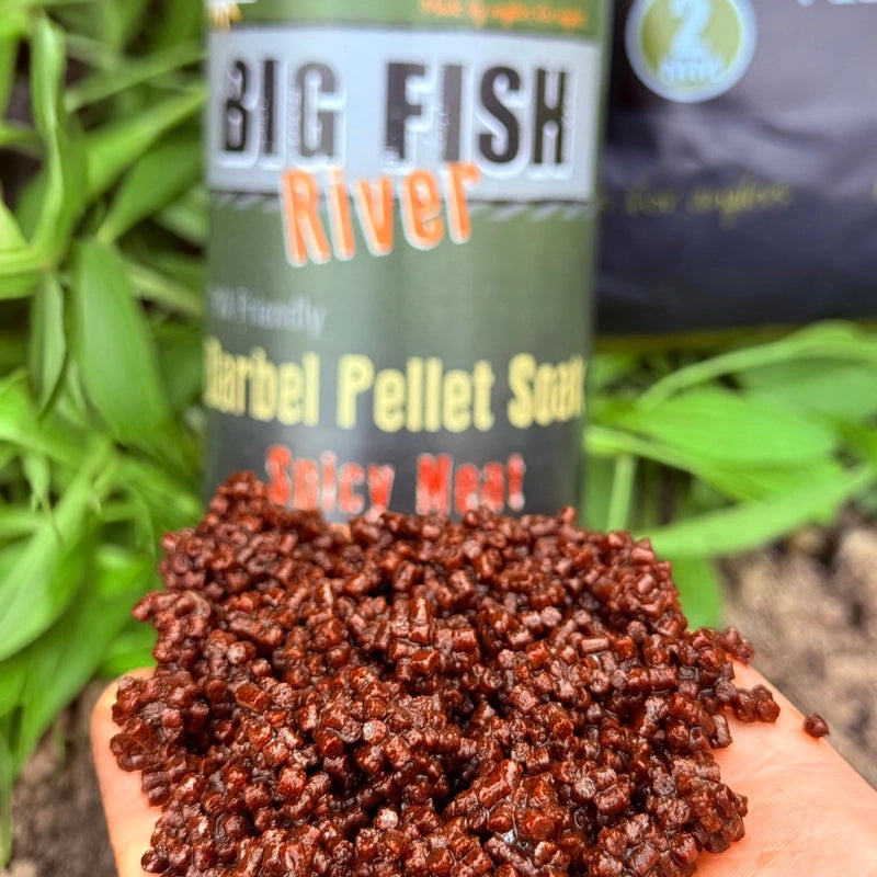 Dynamite - Big Fish River Barbel Pellet Soak Spicy Meat 500ml