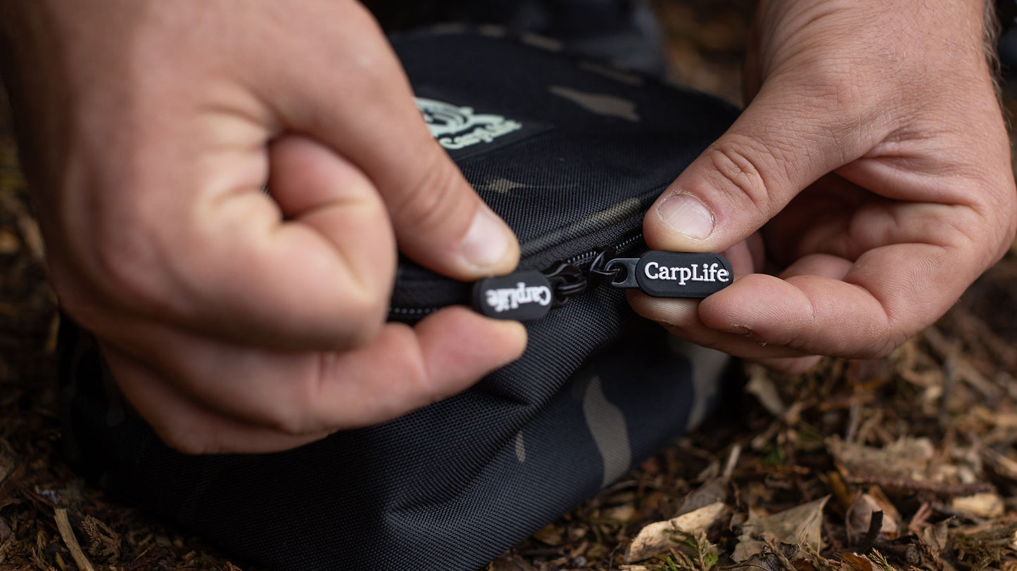 Carp Life - Eclipse Camo Medium Bits Pouch