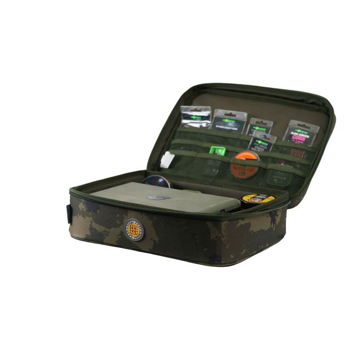Solar Tackle - Worldwide Tackle Station