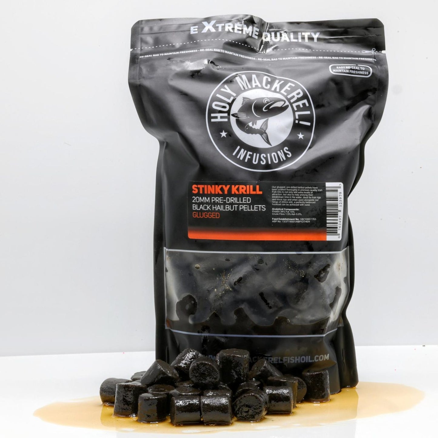 Holy Mackerel - Stinky Krill Glugged 20mm Pre-Drilled Black Halibut Pellets - 1kg