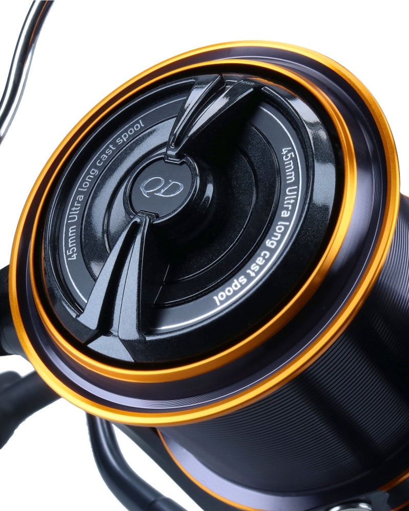 Daiwa - 23 EMBLEM SURF 45 SCW QD REEL