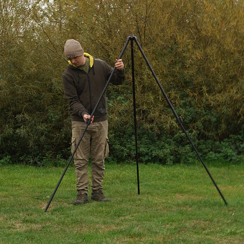 Solar - Worldwide Weigh Tri Pod