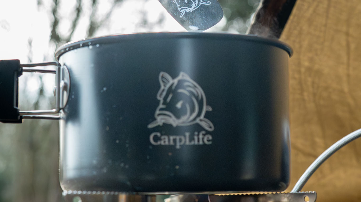 Carp Life - Night Forge Saucepan & Spatula