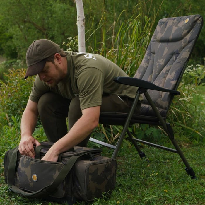 Solar - Worldwide Recliner Chair High