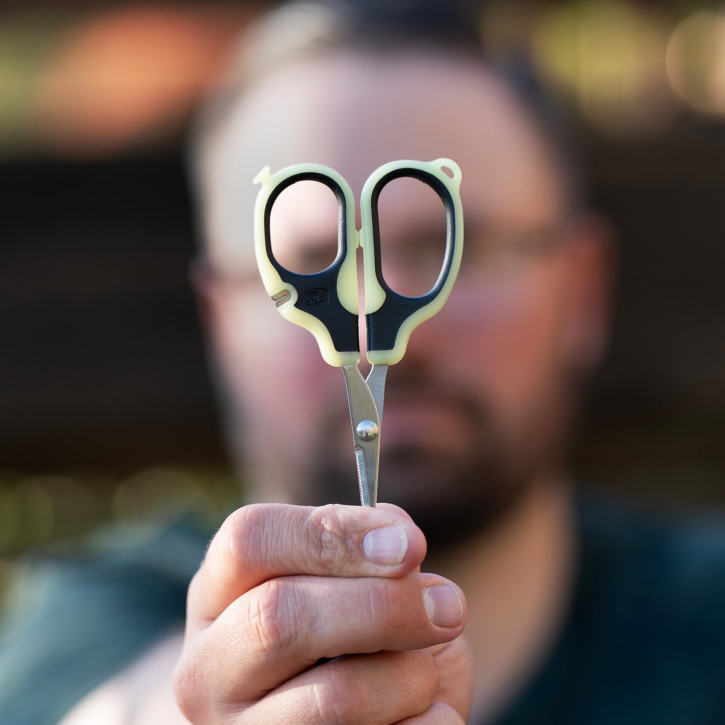 RidgeMonkey - Nite Glo Strip n Snip Scissors