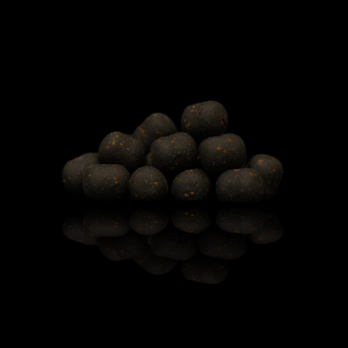 Elevate Baits - Garlic Infusion Dumbell Hookbaits