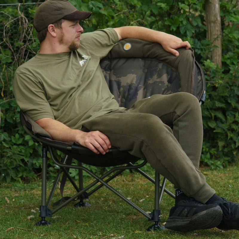 Solar - Worldwide Moon Chair
