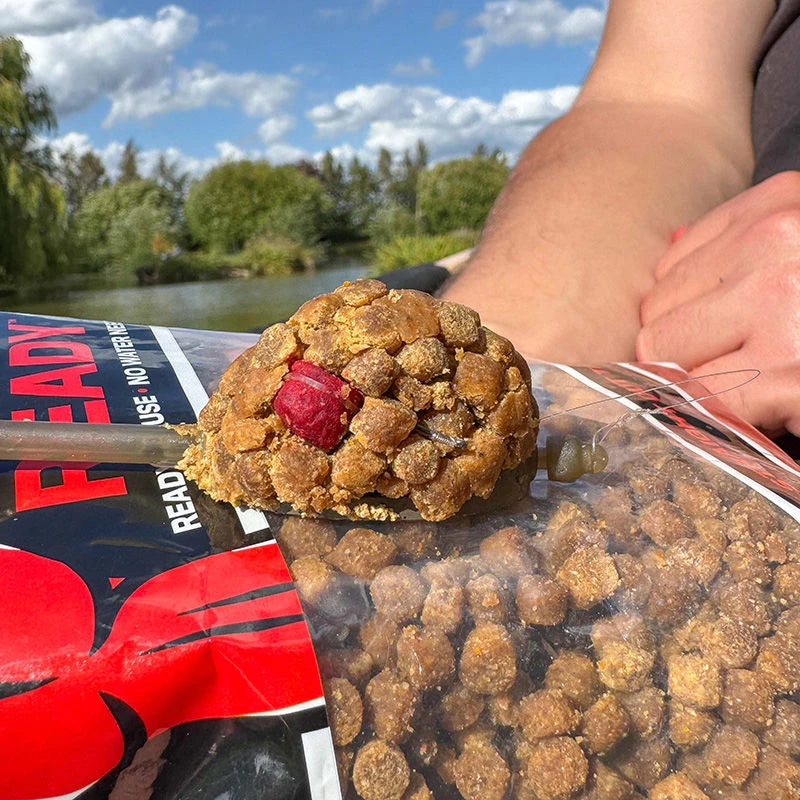 Fjuka - Squeez Ready Method Pellets 4mm 1kg