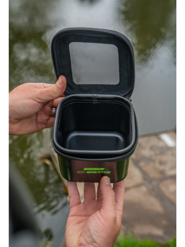 Maver - EZ Breathe Bait Tub