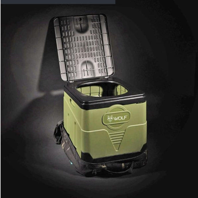 Wolf - Compact Toilet