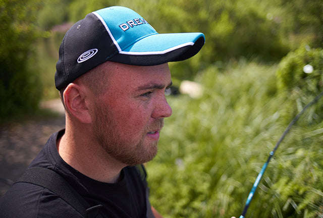 Drennan - DR aqua/black cap